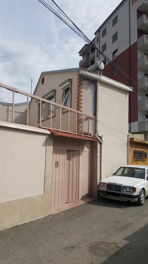 The Blacksmith'S Guesthouse Shkoder Exterior photo