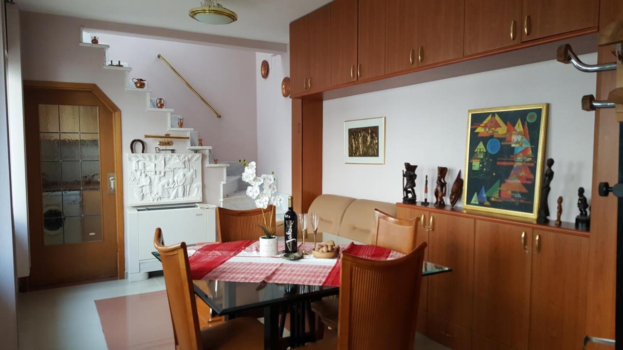 The Blacksmith'S Guesthouse Shkoder Exterior photo